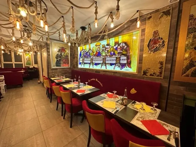 Intérieur restaurant La Petite Comédie Paris 9ème